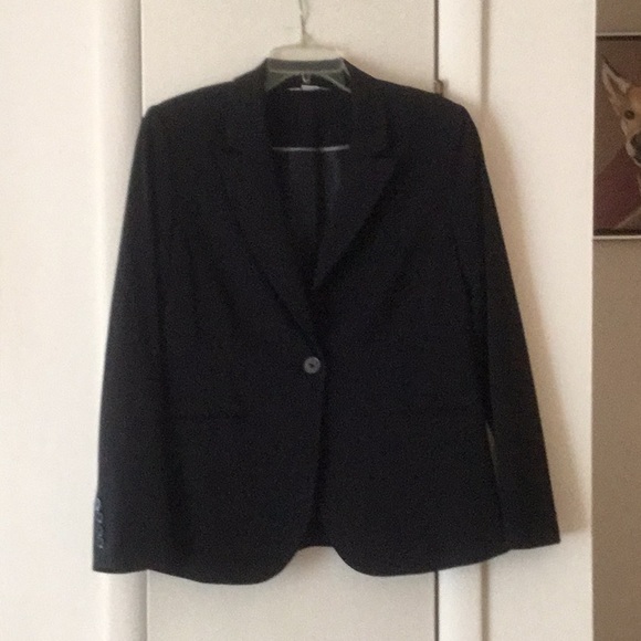 Liz Claiborne Jackets & Blazers - Liz Claiborne fitted blazer
